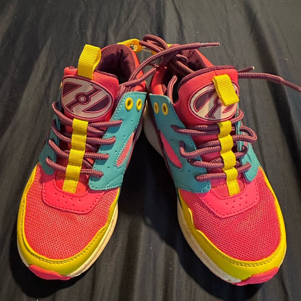 Heelys Skate Shoes New